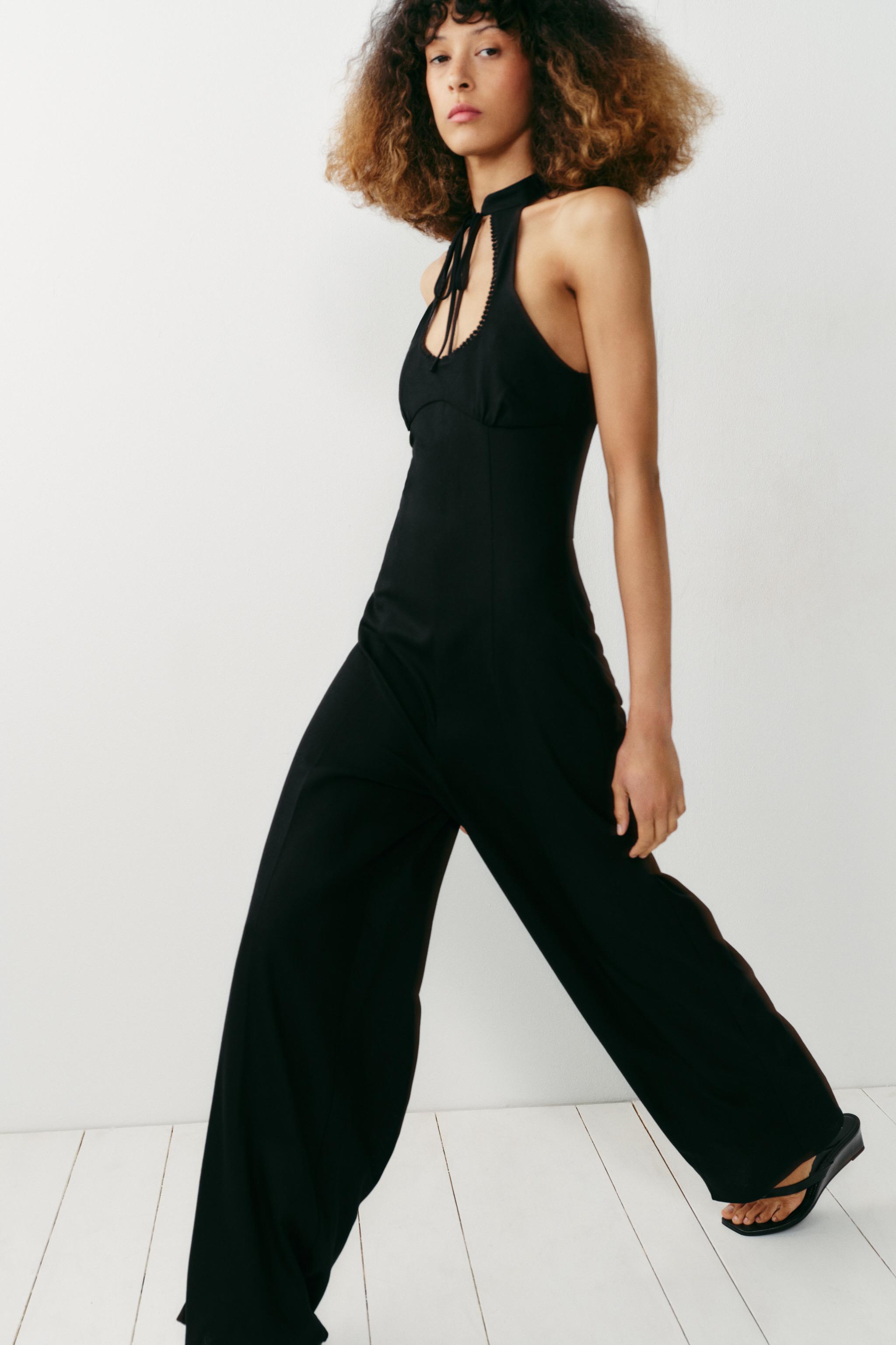 LINEN BLEND WIDE-LEG HALTER JUMPSUIT